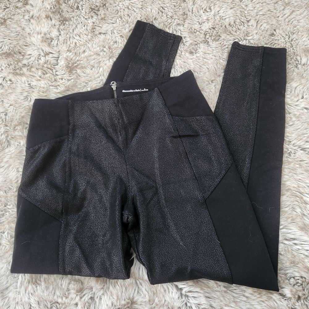 Abercrombie & Fitch Black Speckled Back Zip Ankle Length Leggings‎ Size Small